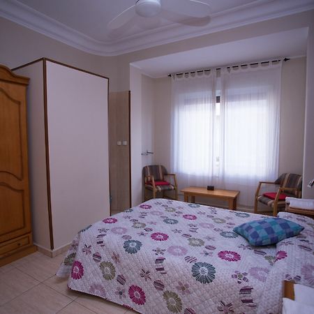Hostal Navarra Saragozza Esterno foto