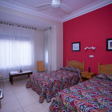Hostal Navarra Saragozza Esterno foto
